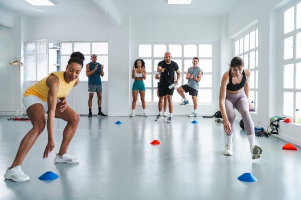 Viajar, entrenar, rendir: por qué la élite global invierte en estrategias de recuperación avanzada